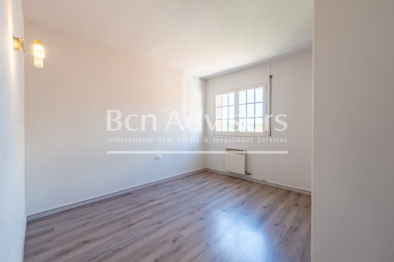 6 quarto Moradia para venda em Sant Just Desvern - 1 190 000 € (Ref: 9937789)
