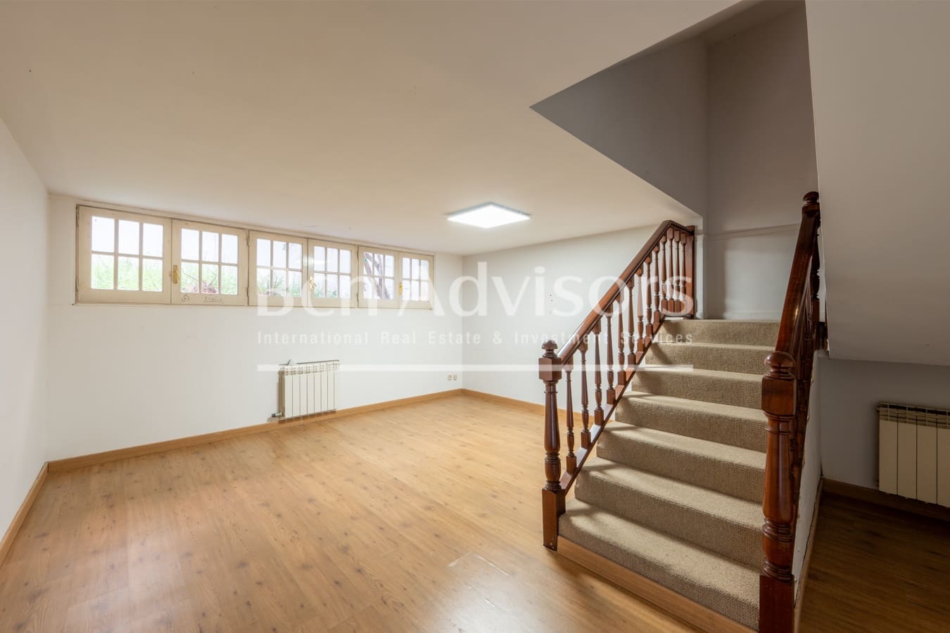 6 quarto Moradia para venda em Sant Just Desvern - 1 190 000 € (Ref: 9937789)