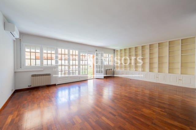 6 slaapkamer Villa te koop in Sant Just Desvern - € 1.190.000 (Ref: 9937789)