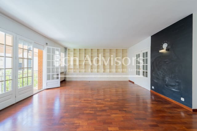 6 slaapkamer Villa te koop in Sant Just Desvern - € 1.190.000 (Ref: 9937789)