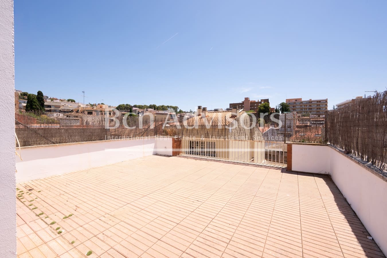 6 quarto Moradia para venda em Sant Just Desvern - 1 190 000 € (Ref: 9937789)