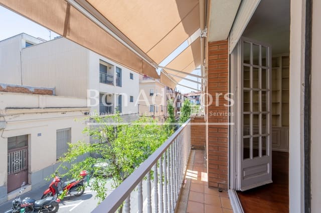 6 slaapkamer Villa te koop in Sant Just Desvern - € 1.190.000 (Ref: 9937789)