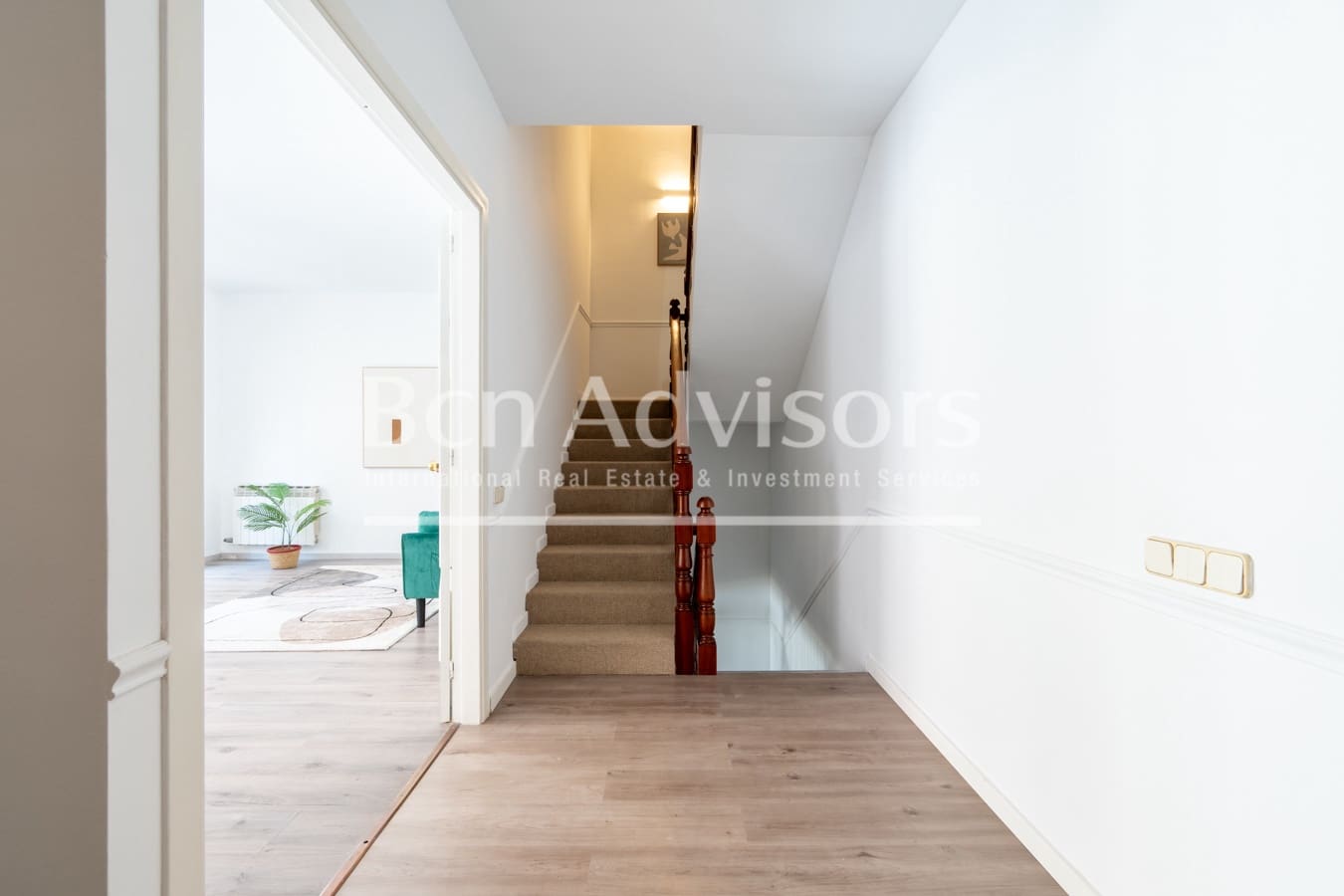 6 soverom Villa til salgs i Sant Just Desvern - € 1 190 000 (Ref: 9937789)