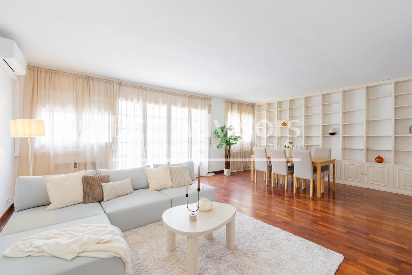 6 soverom Villa til salgs i Sant Just Desvern - € 1 190 000 (Ref: 9937789)