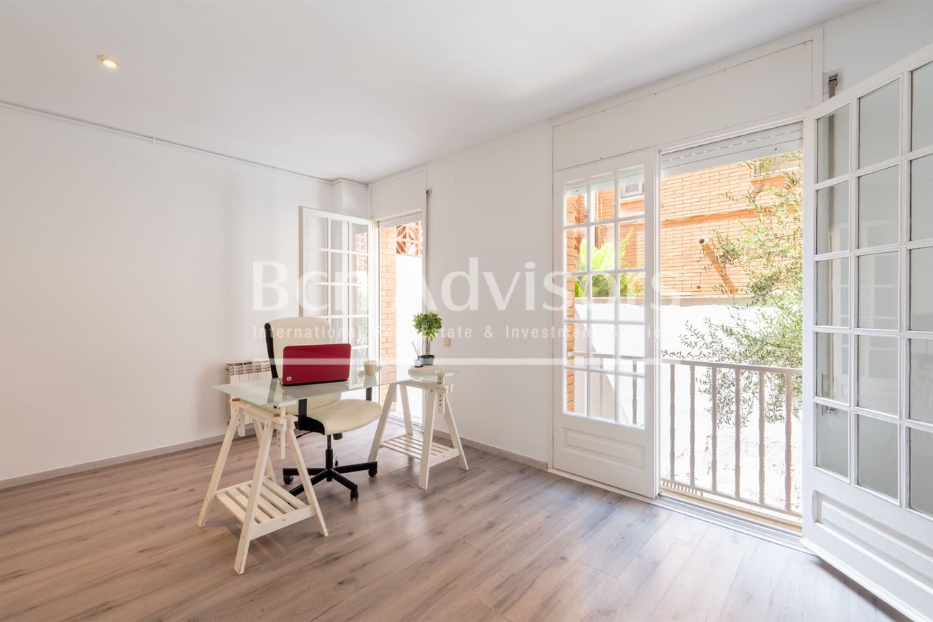 6 soverom Villa til salgs i Sant Just Desvern - € 1 190 000 (Ref: 9937789)