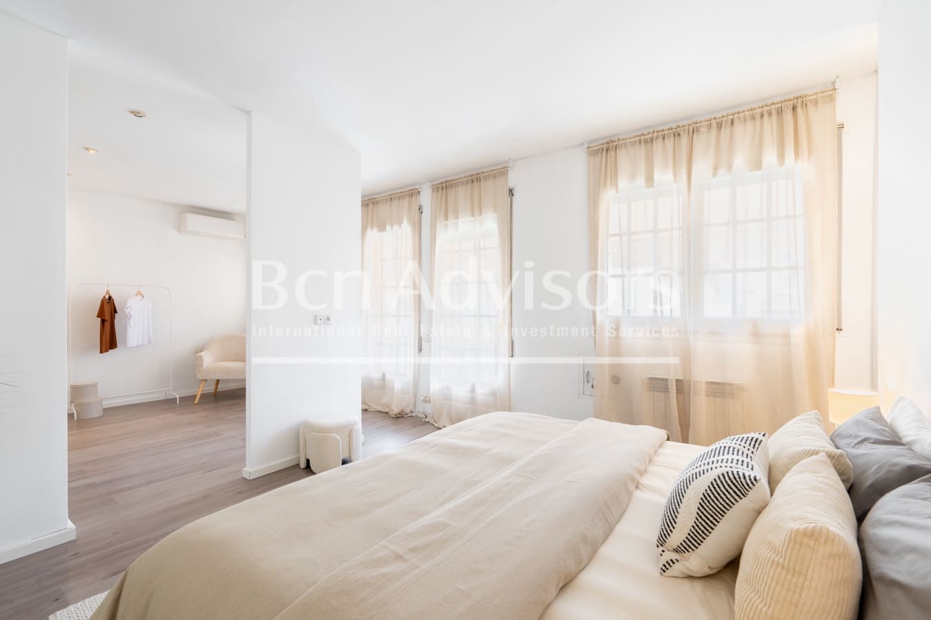 6 soverom Villa til salgs i Sant Just Desvern - € 1 190 000 (Ref: 9937789)