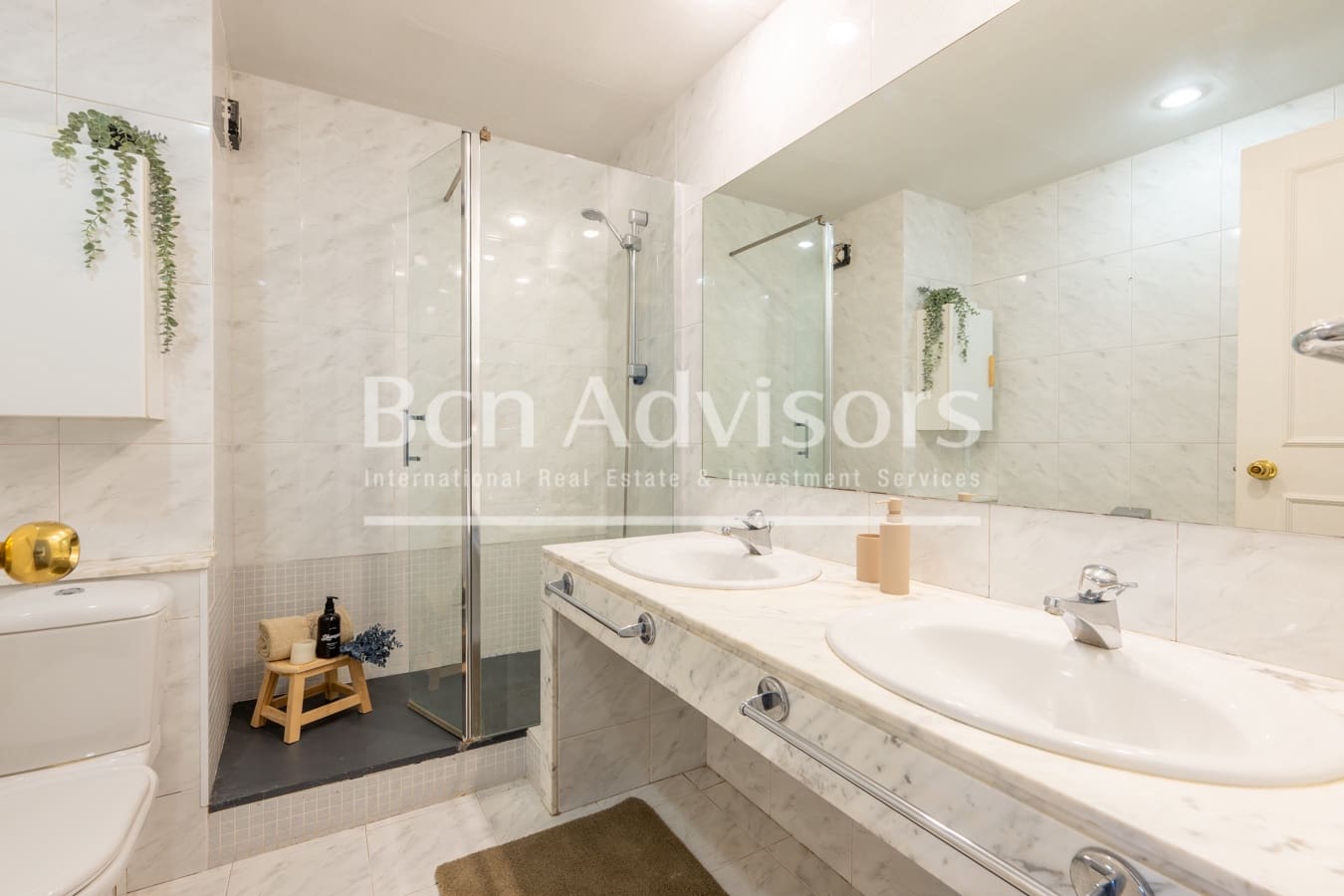 6 soverom Villa til salgs i Sant Just Desvern - € 1 190 000 (Ref: 9937789)