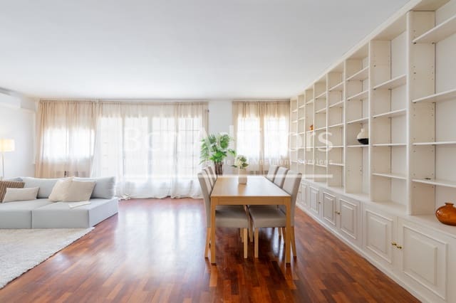 6 Zimmer Villa zu verkaufen in Sant Just Desvern - 1.190.000 € (Ref: 9937789)
