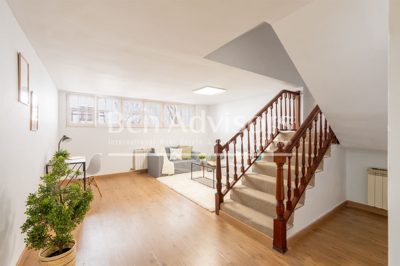 6 soverom Villa til salgs i Sant Just Desvern - € 1 190 000 (Ref: 9937789)