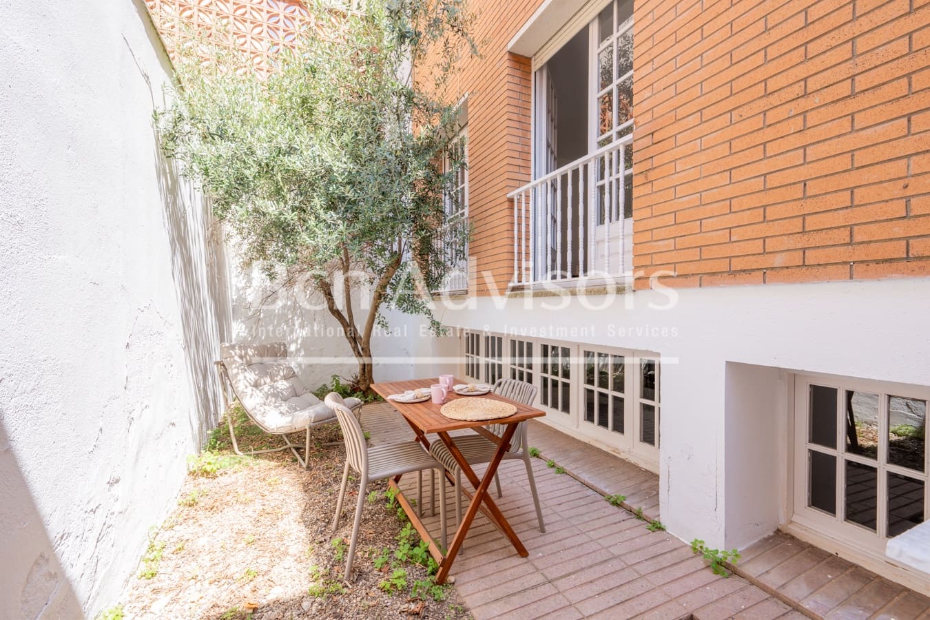 6 soverom Villa til salgs i Sant Just Desvern - € 1 190 000 (Ref: 9937789)
