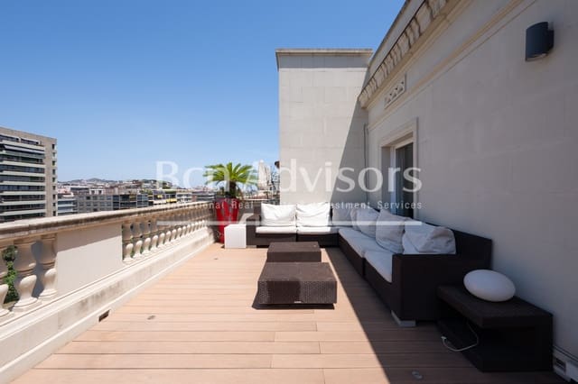 4 soveværelse Penthouse til salg i Les Corts, Barcelona by - € 2.290.000 (Ref: 9941961)