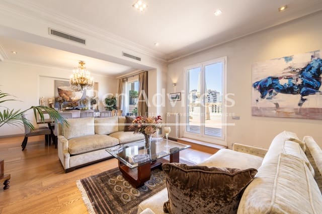 4 soveværelse Penthouse til salg i Les Corts, Barcelona by - € 2.290.000 (Ref: 9941961)