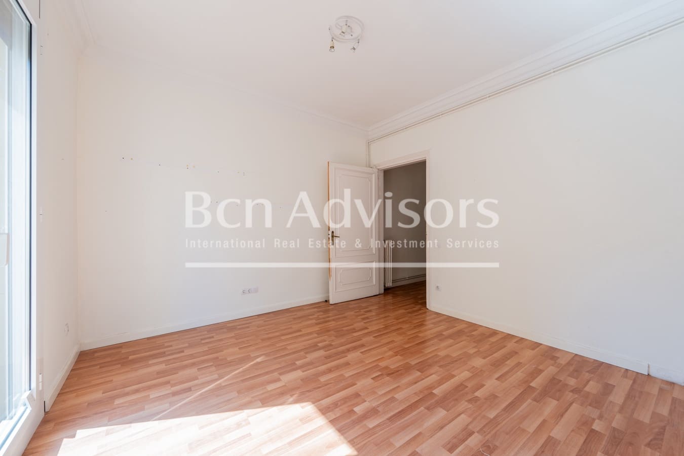 5 sovrum Lägenhet till salu i Barcelona stad - 1 250 000 € (Ref: 9947432)