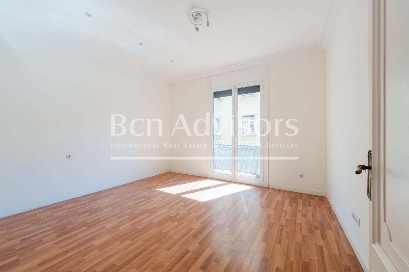 5 sovrum Lägenhet till salu i Barcelona stad - 1 250 000 € (Ref: 9947432)
