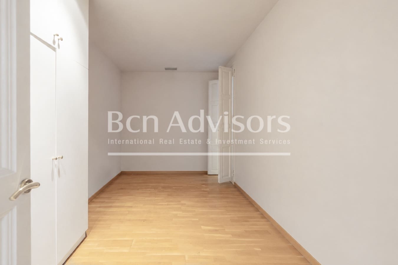 6 bedroom Apartment for sale in Barcelona city - € 1,650,000 (Ref: 9952298)