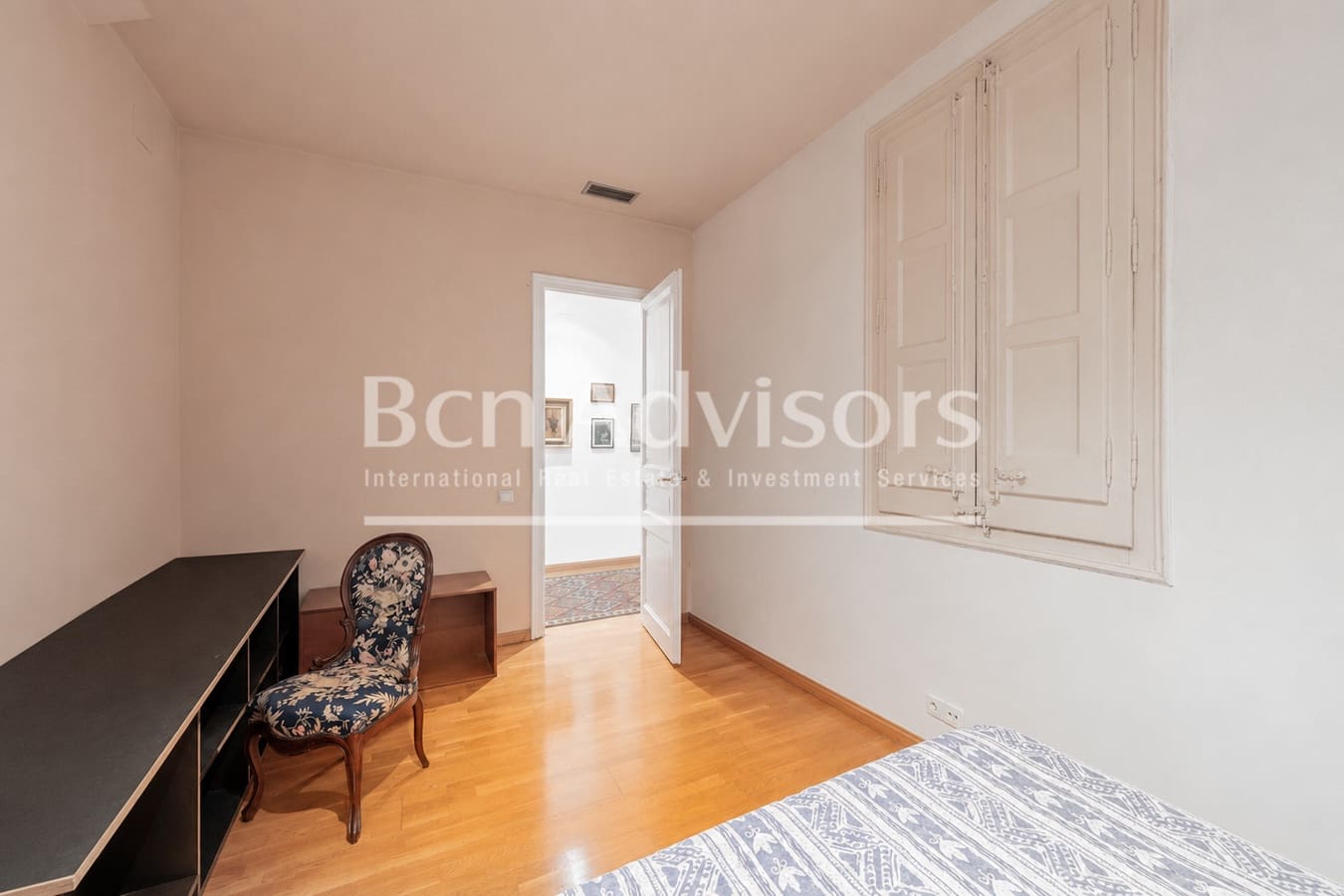 6 bedroom Apartment for sale in Barcelona city - € 1,650,000 (Ref: 9952298)