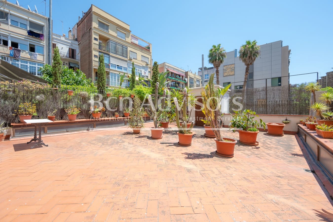 6 bedroom Apartment for sale in Barcelona city - € 1,650,000 (Ref: 9952298)