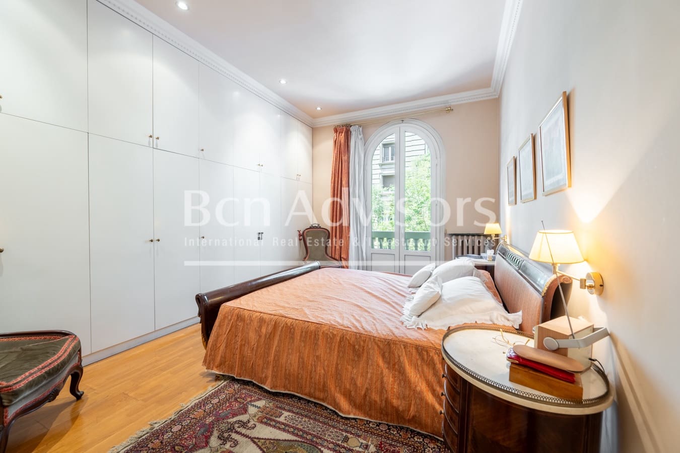 6 bedroom Apartment for sale in Barcelona city - € 1,650,000 (Ref: 9952298)