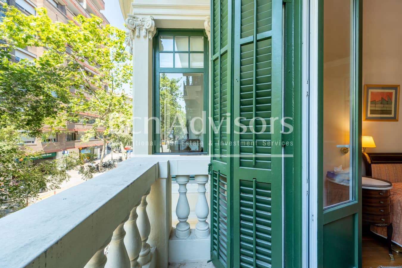6 bedroom Apartment for sale in Barcelona city - € 1,650,000 (Ref: 9952298)