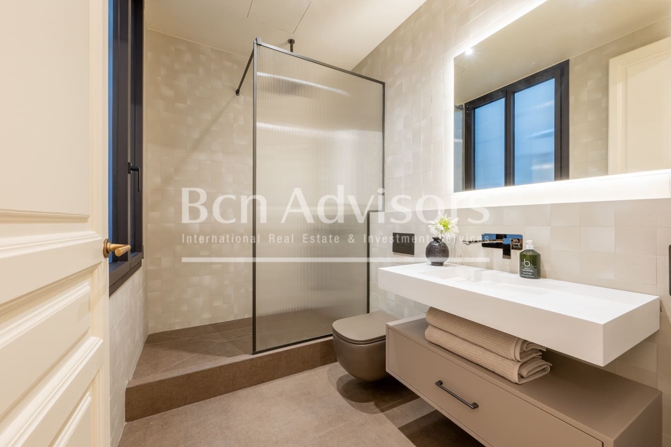 3 slaapkamer Appartement te koop in Barcelona stad - € 1.325.000 (Ref: 9959378)