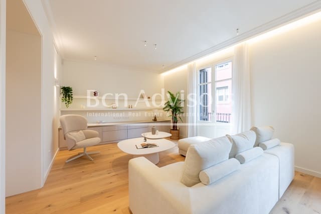3 chambre Appartement à vendre à El Barri Gòtic, Barcelone ville - 980 000 € (Ref: 9970279)