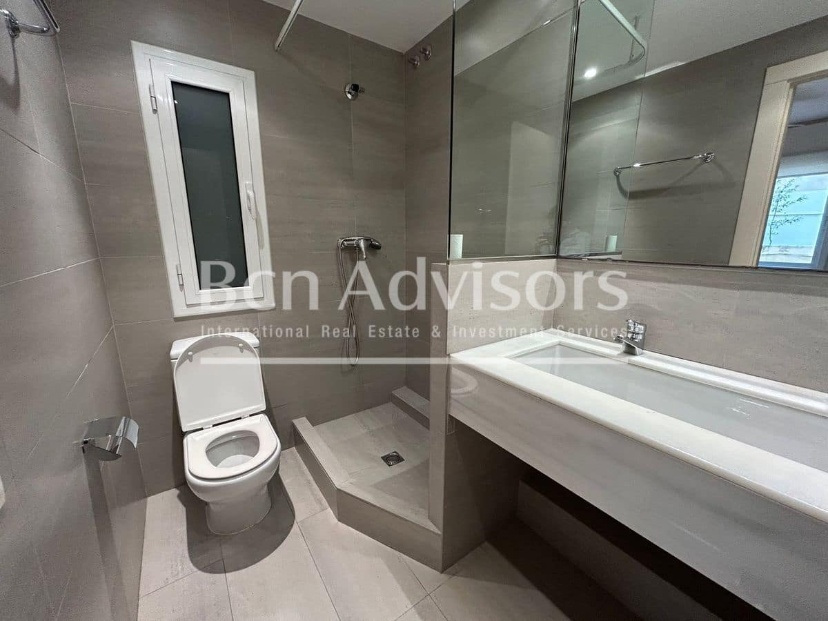 3 slaapkamer Appartement te koop in Barcelona stad - € 715.000 (Ref: 9974984)