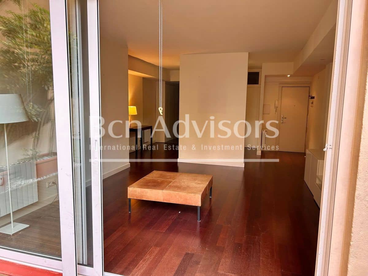 3 slaapkamer Appartement te koop in Barcelona stad - € 715.000 (Ref: 9974984)