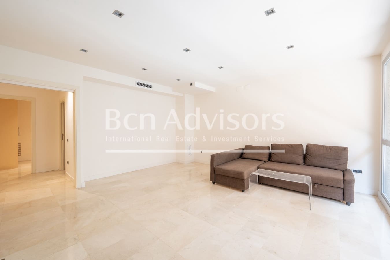 3 soverom Leilighet til salgs i Barcelona by - € 570 000 (Ref: 9978470)