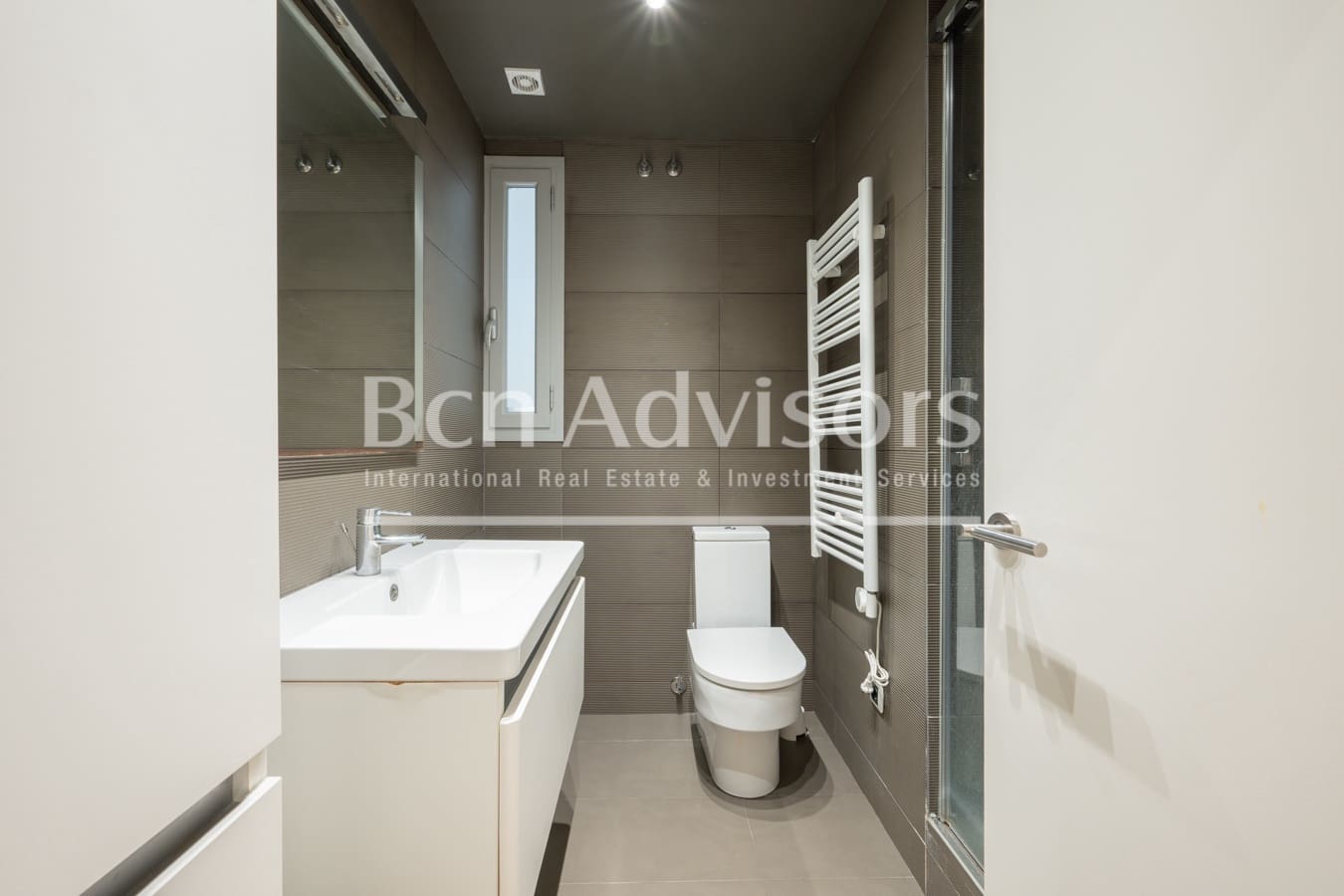 3 soverom Leilighet til salgs i Barcelona by - € 570 000 (Ref: 9978470)