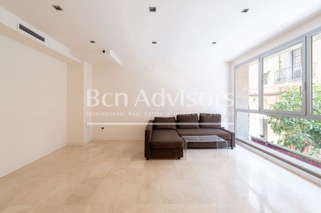 3 soverom Leilighet til salgs i El Poblenou, Barcelona by - € 570 000 (Ref: 9978470)