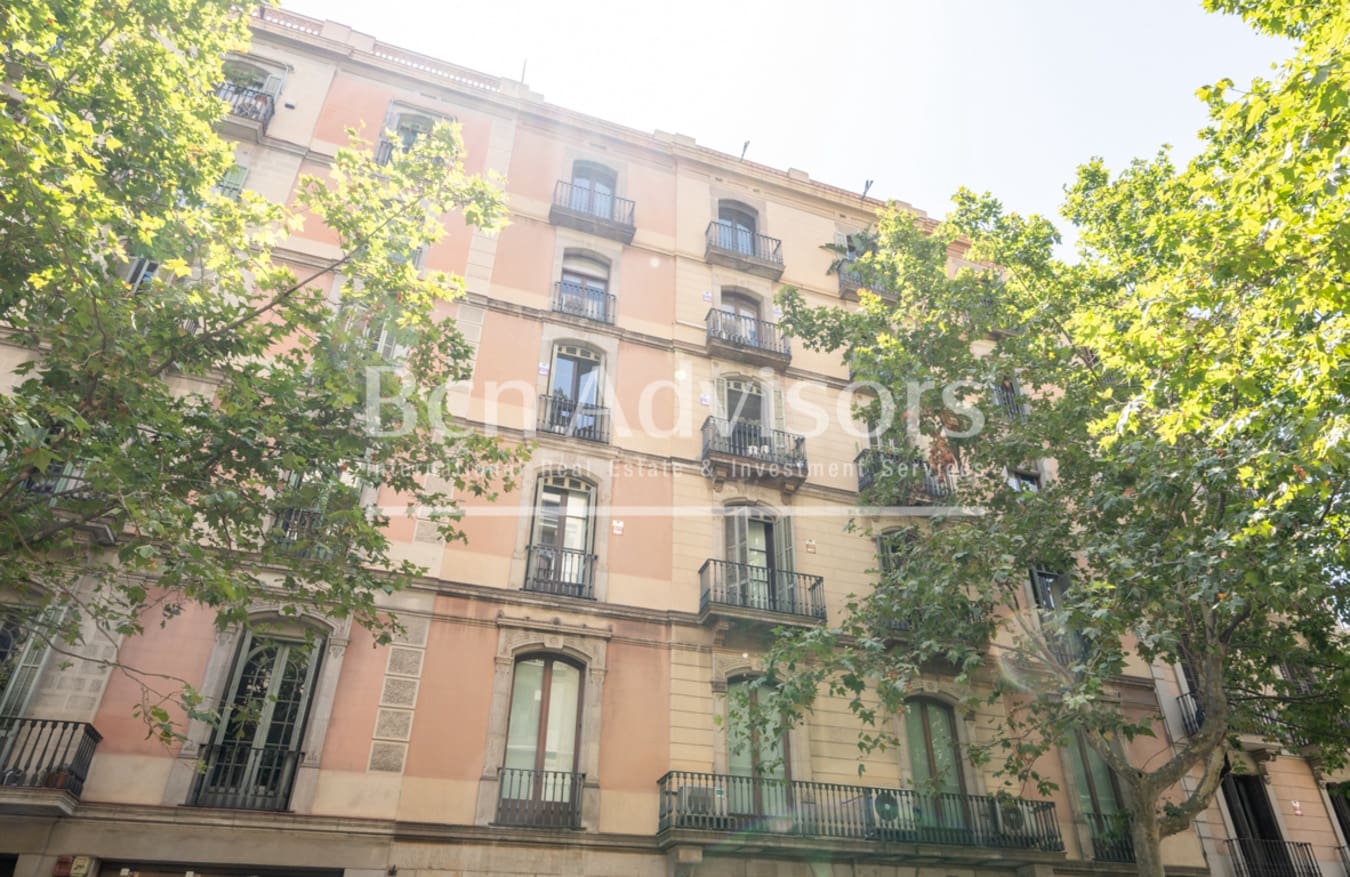Apartamento de 4 habitaciones en Barcelona ciudad en venta - 2.100.000 € (Ref: 9982668)