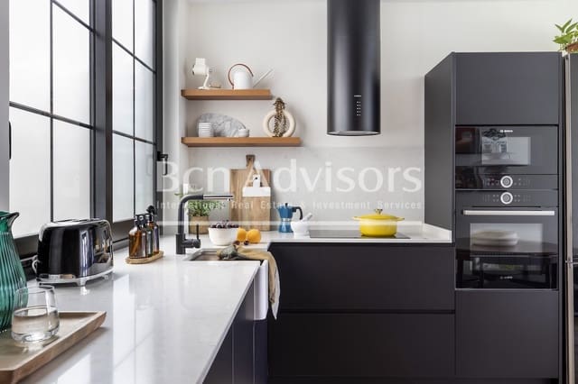 3 sypialnia Apartament na sprzedaż w Sant Antoni, Miasto Barcelona - 499 000 € (Ref: 9993914)