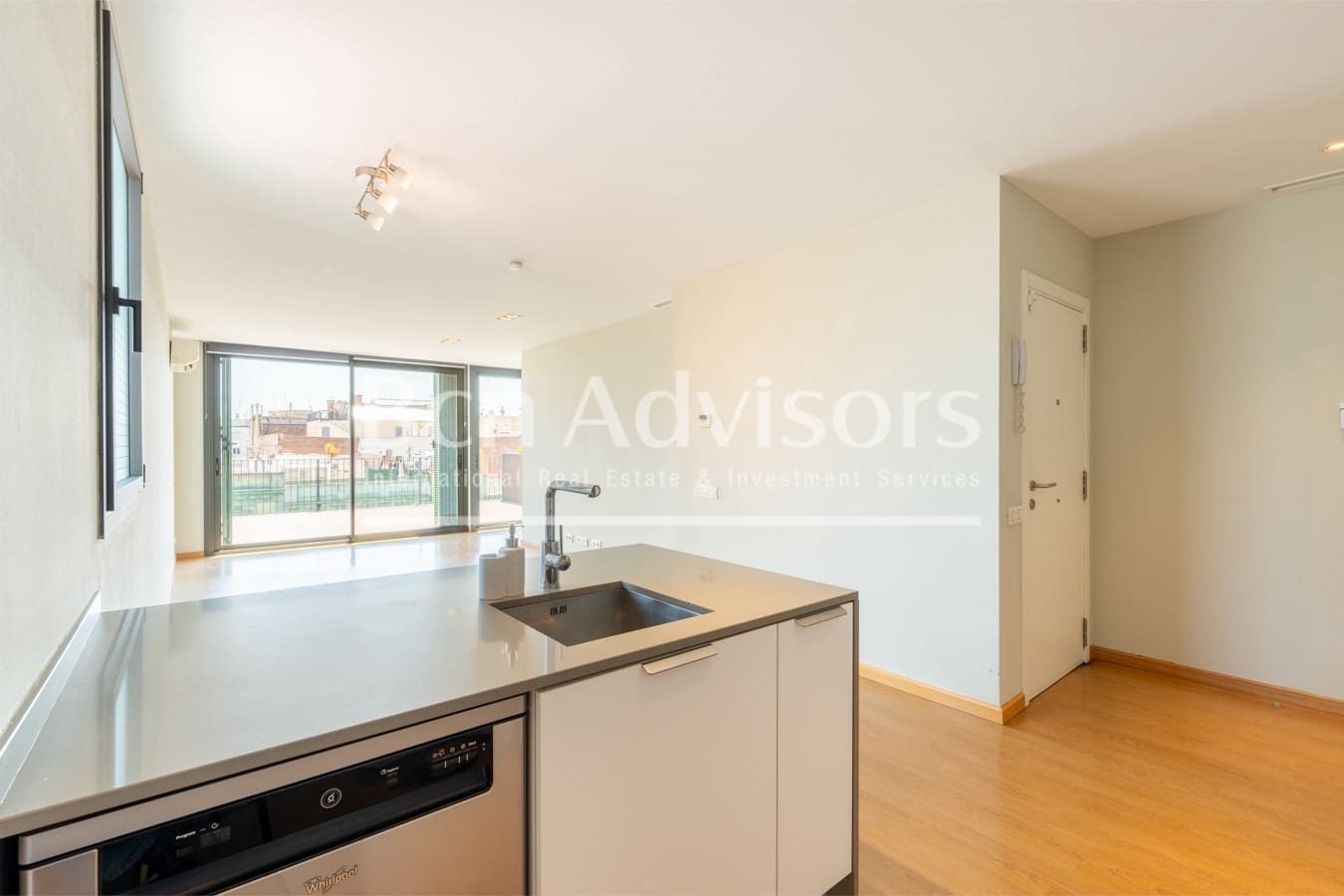 3 bedroom Penthouse for sale in Barcelona city - € 1,000,000 (Ref: 9996754)