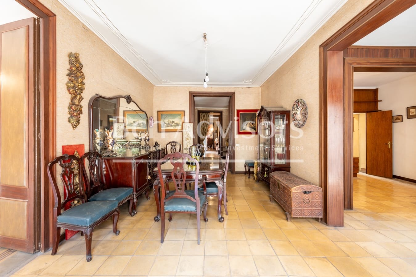 Apartamento de 4 habitaciones en Barcelona ciudad en venta - 700.000 € (Ref: 9996755)