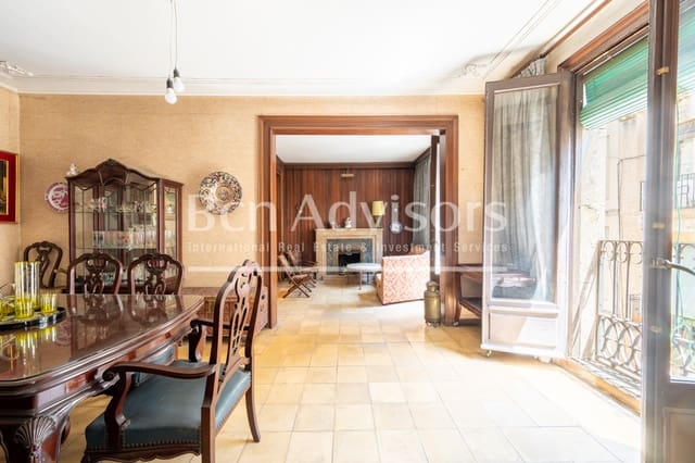 4 soverom Leilighet til salgs i El Barri Gòtic, Barcelona by - € 700 000 (Ref: 9996755)