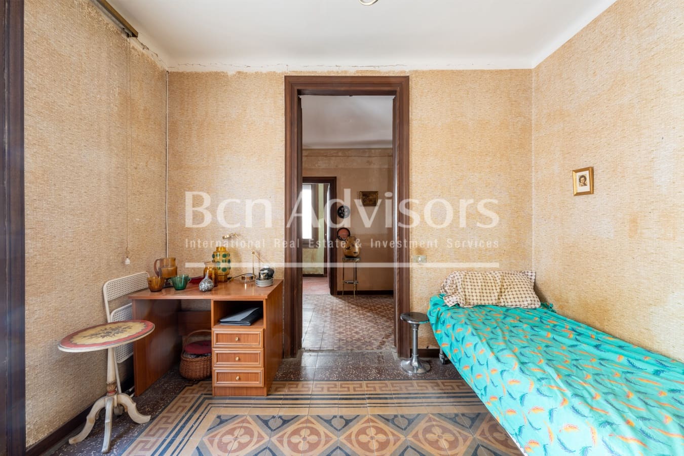 Apartamento de 4 habitaciones en Barcelona ciudad en venta - 700.000 € (Ref: 9996755)