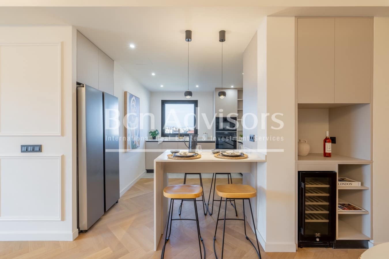 Apartamento de 3 habitaciones en Barcelona ciudad en venta con garaje - 949.000 € (Ref: 9996756)