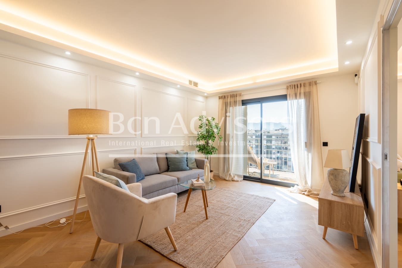 Apartamento de 3 habitaciones en Barcelona ciudad en venta con garaje - 949.000 € (Ref: 9996756)
