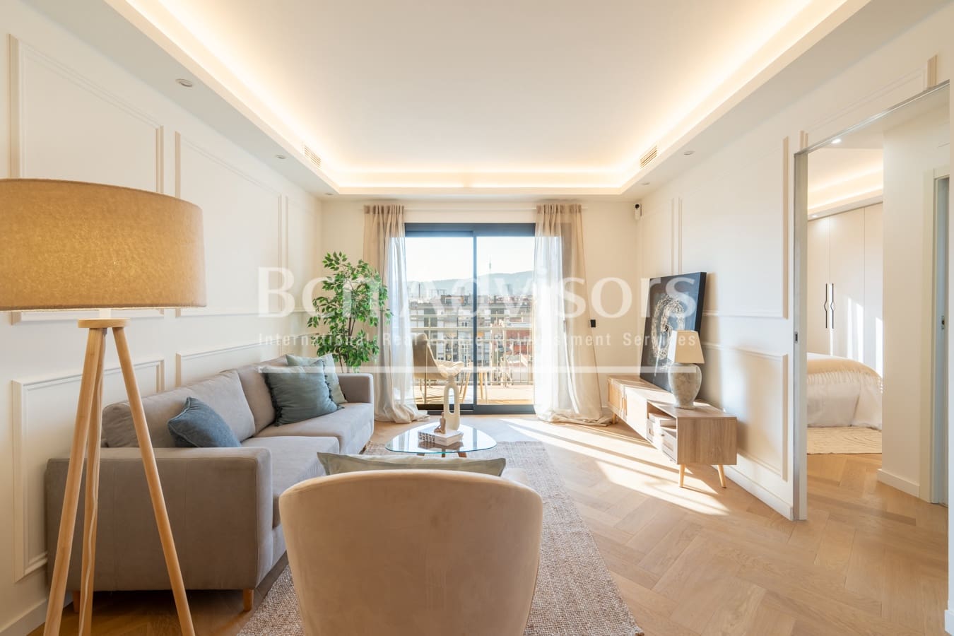 Apartamento de 3 habitaciones en Barcelona ciudad en venta con garaje - 949.000 € (Ref: 9996756)