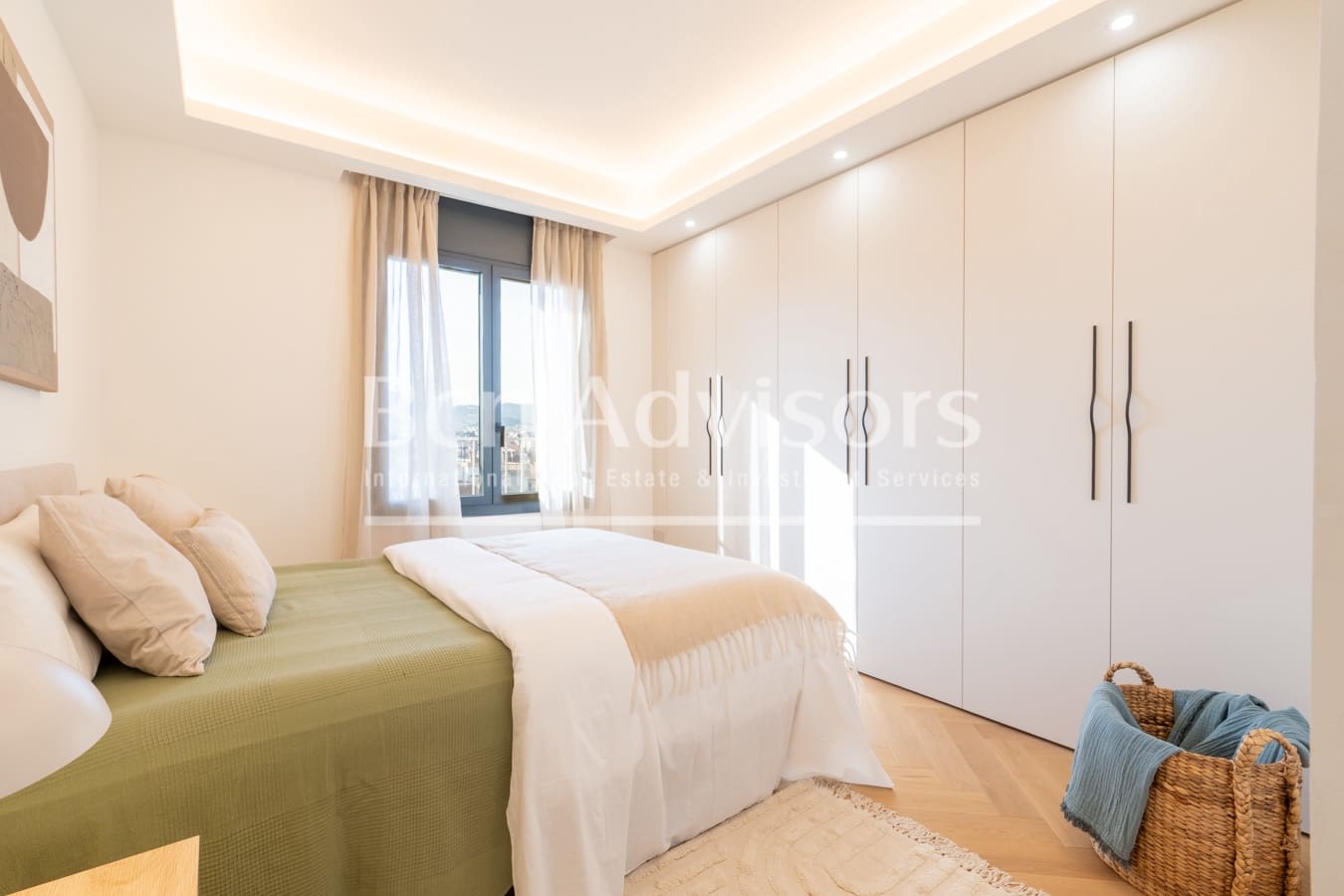 Apartamento de 3 habitaciones en Barcelona ciudad en venta con garaje - 949.000 € (Ref: 9996756)