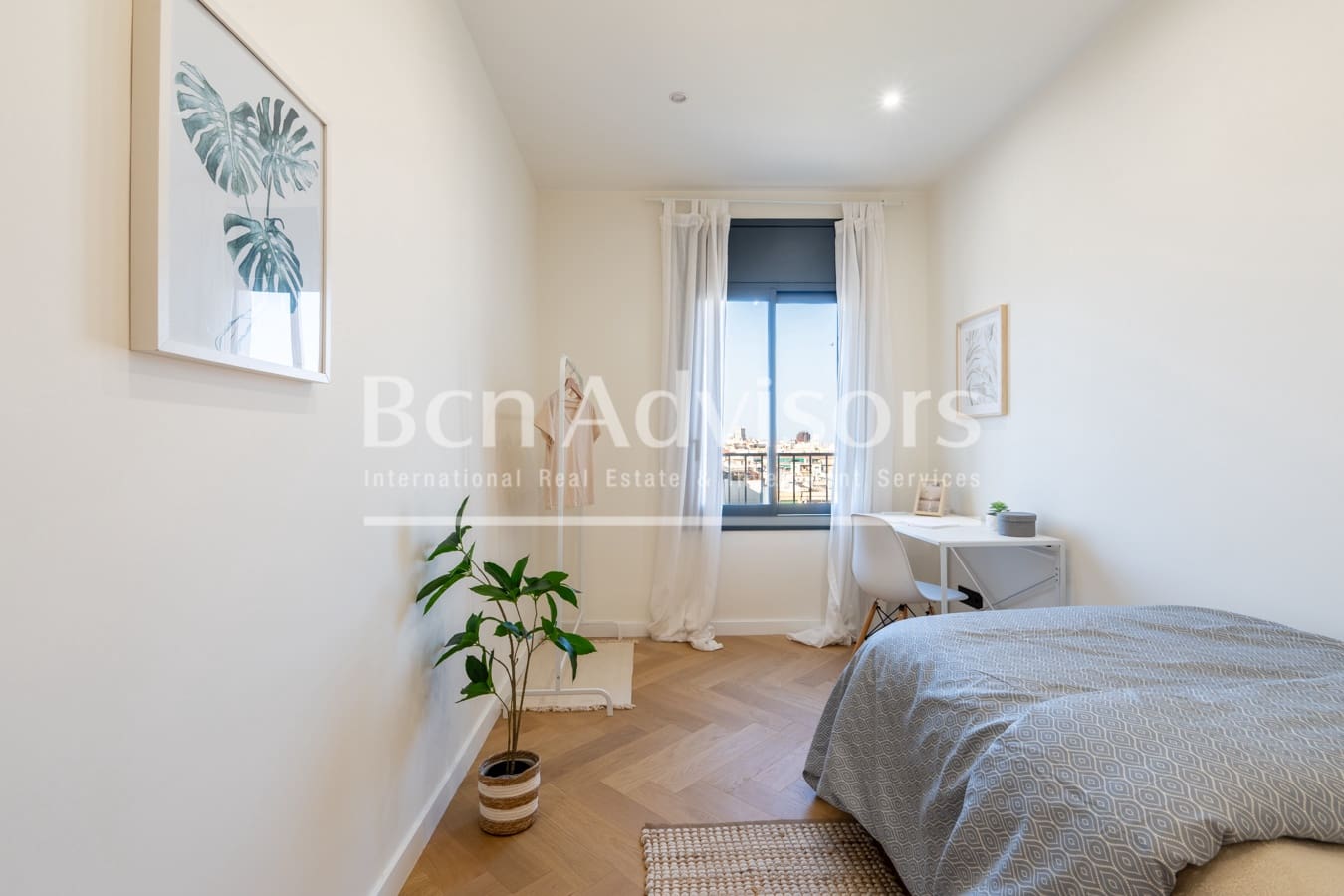 Apartamento de 3 habitaciones en Barcelona ciudad en venta con garaje - 949.000 € (Ref: 9996756)