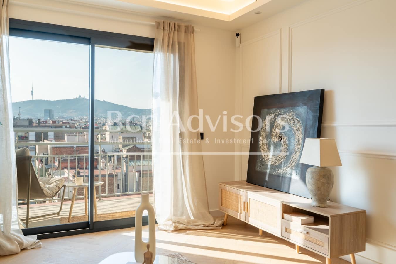 Apartamento de 3 habitaciones en Barcelona ciudad en venta con garaje - 949.000 € (Ref: 9996756)