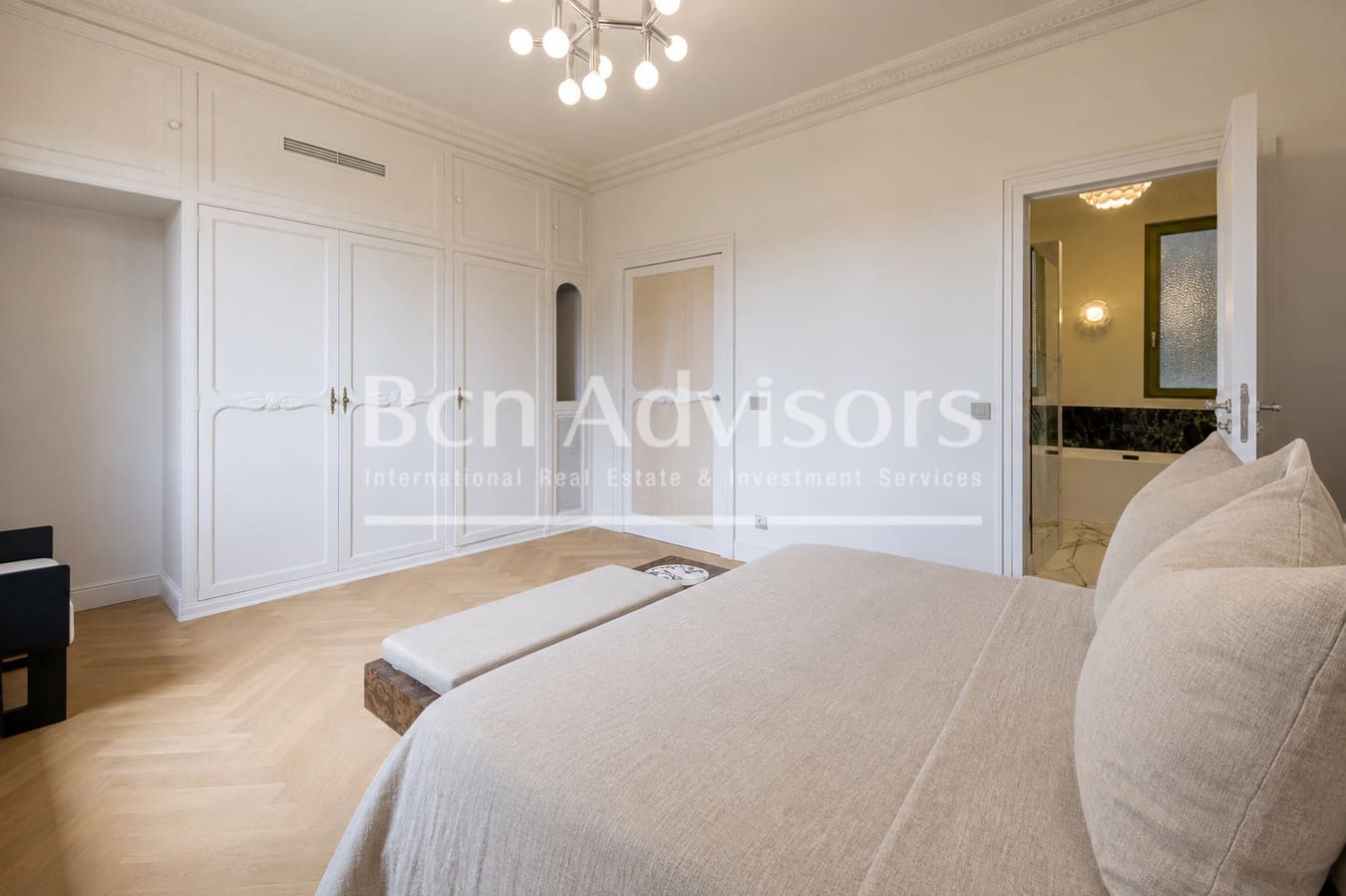 4 bedroom Apartment for sale in Barcelona city - € 1,999,000 (Ref: 9998418)