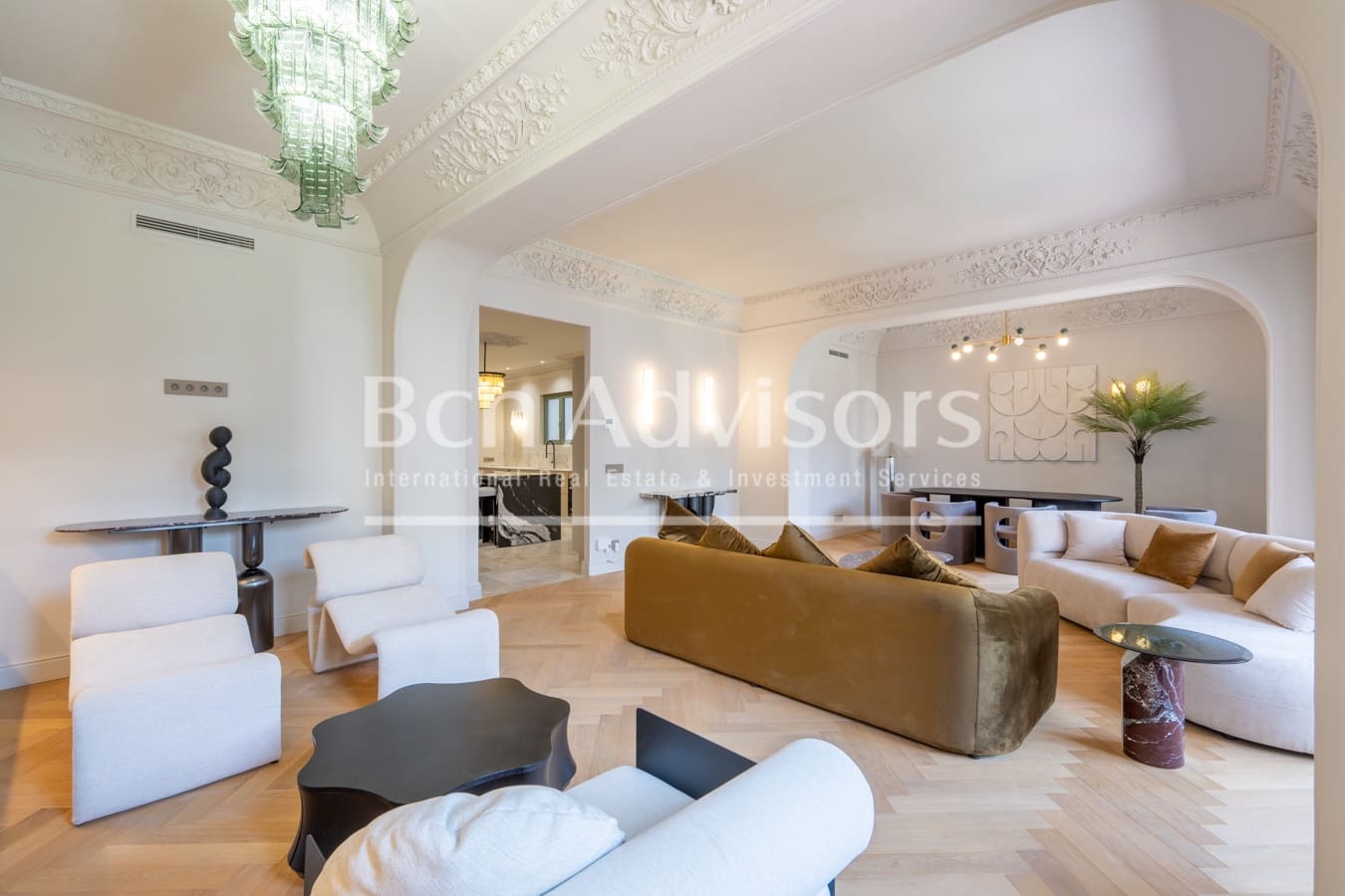 4 bedroom Apartment for sale in Barcelona city - € 1,999,000 (Ref: 9998418)