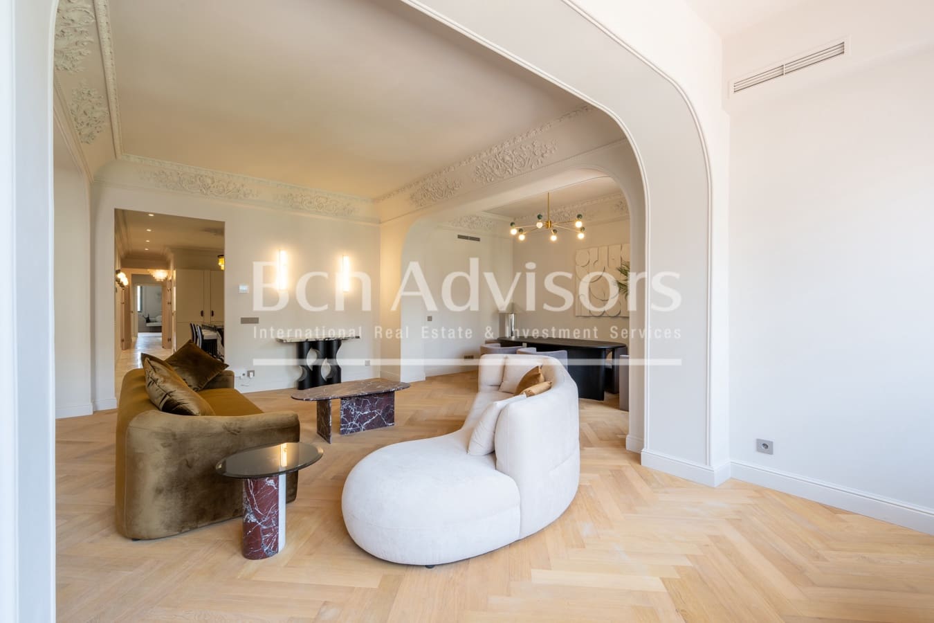 4 bedroom Apartment for sale in Barcelona city - € 1,999,000 (Ref: 9998418)