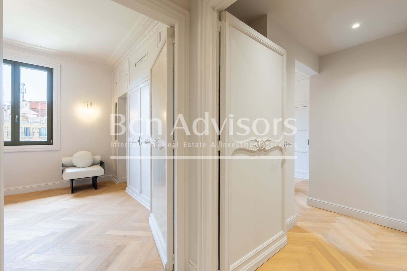 4 bedroom Apartment for sale in Barcelona city - € 1,999,000 (Ref: 9998418)