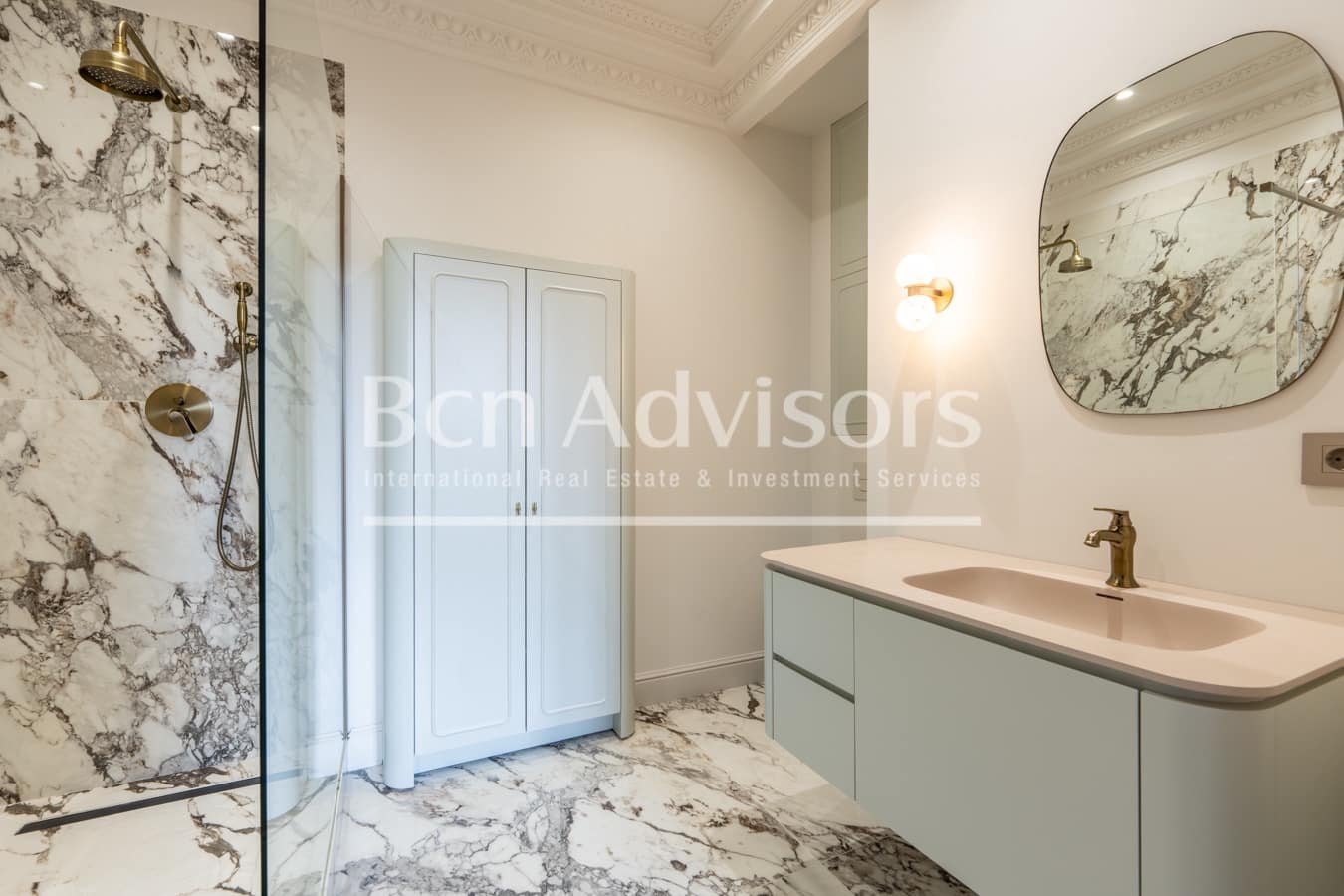 4 bedroom Apartment for sale in Barcelona city - € 1,999,000 (Ref: 9998418)
