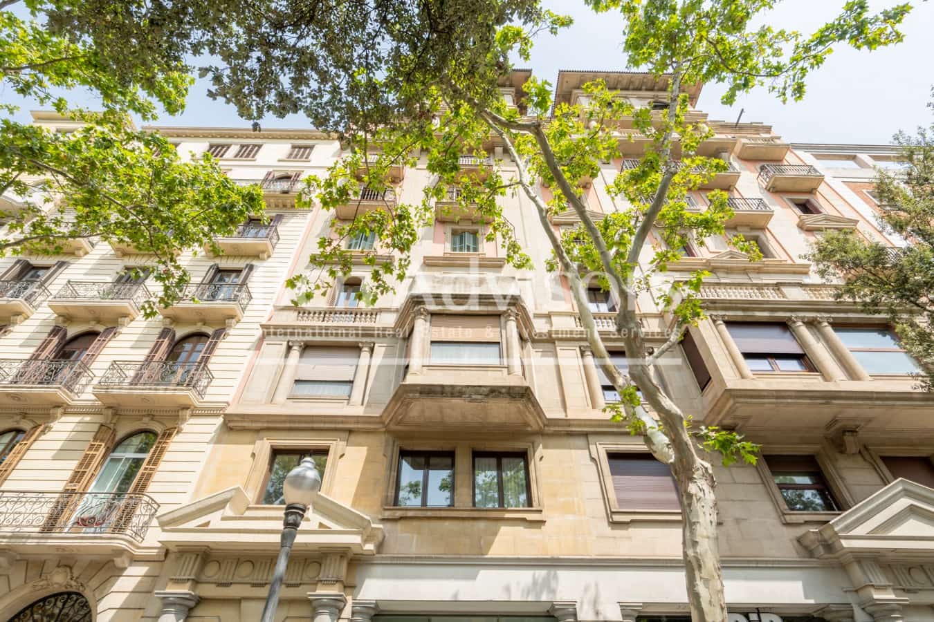 4 bedroom Apartment for sale in Barcelona city - € 1,999,000 (Ref: 9998418)