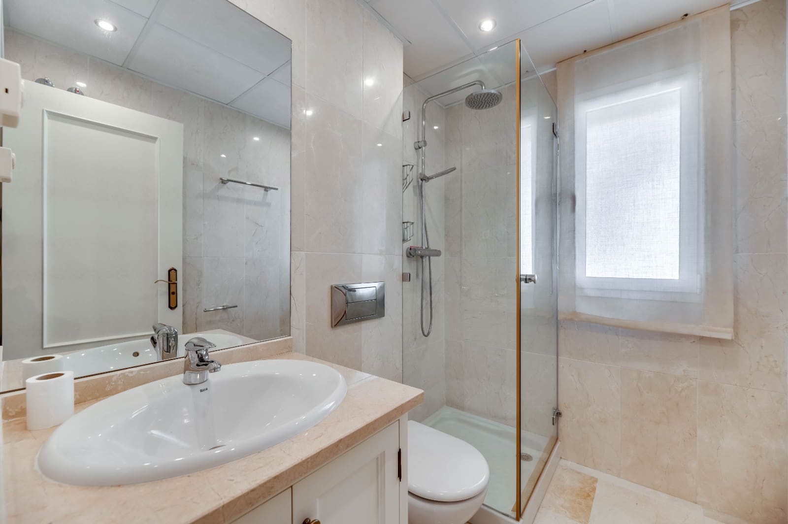 Chalet de 3 habitaciones en Calahonda en venta con piscina garaje - 1.250.000 € (Ref: 10009703)