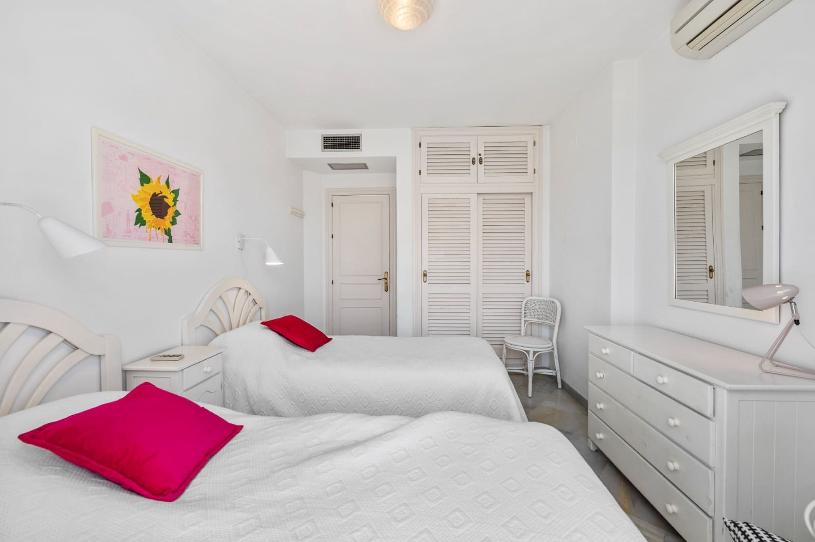 2 quarto Apartamento para venda em Elviria com piscina - 499 000 € (Ref: 10021183)